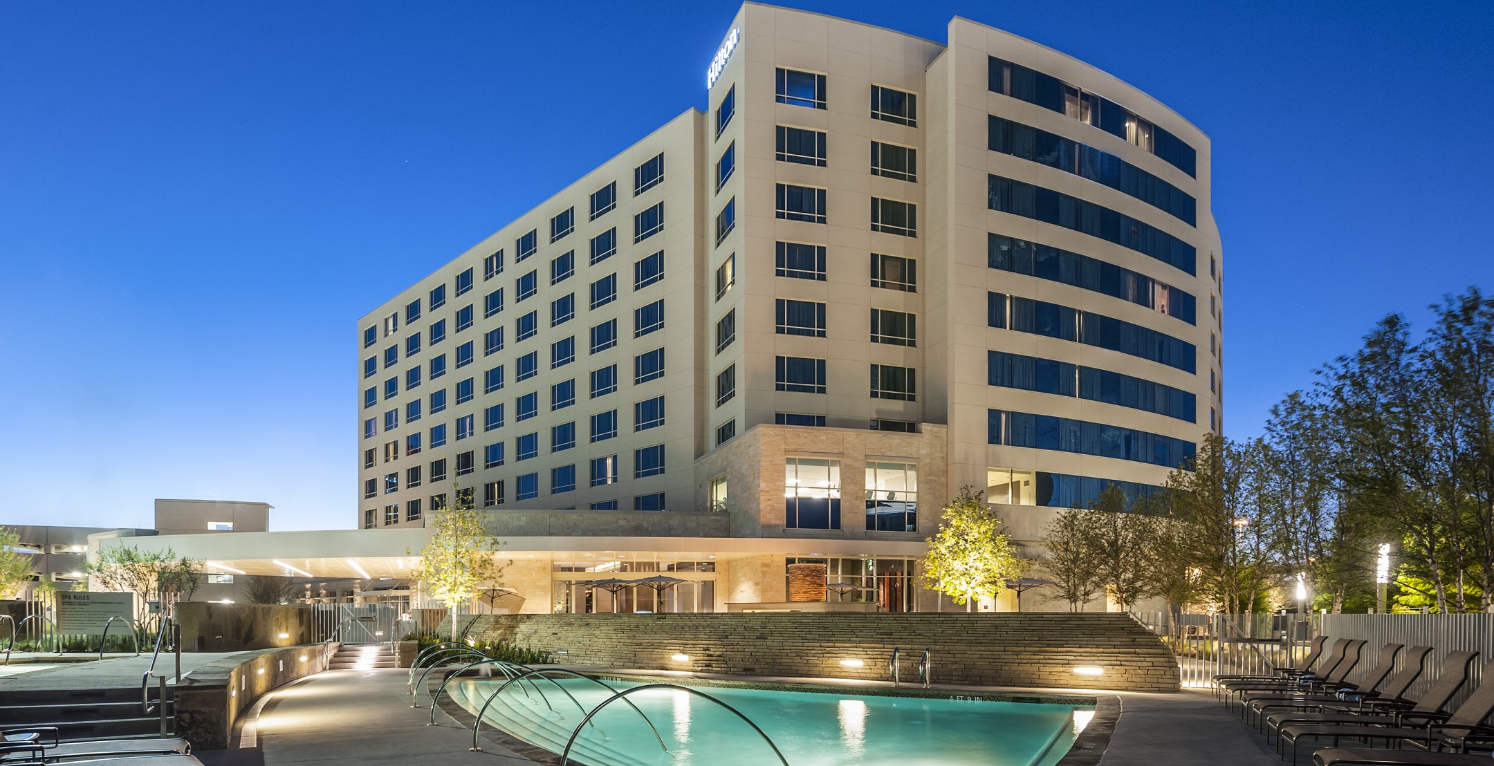 hilton_exterior_7-1690144205.jpg